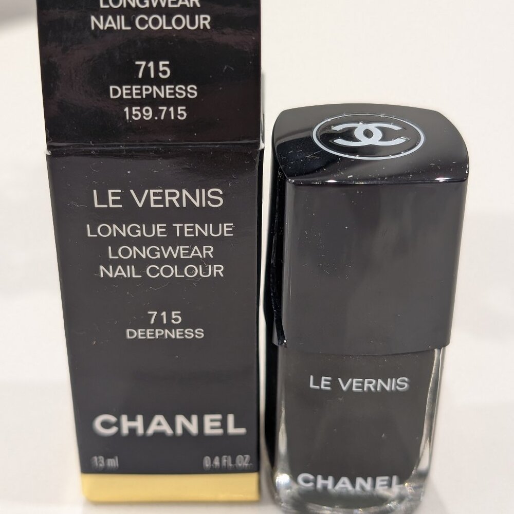 Chanel Le Vernis - Deepness